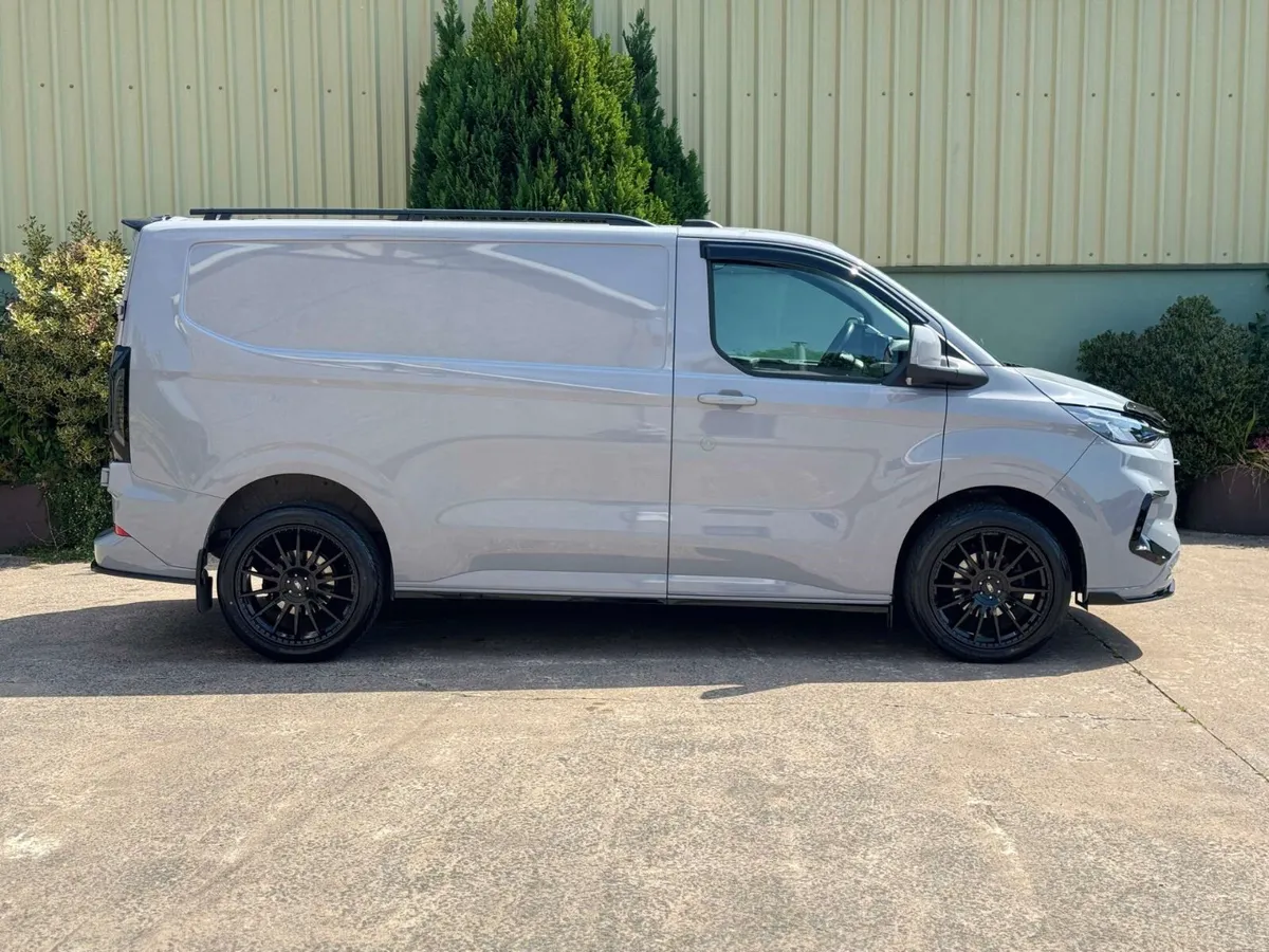 Ford Transit Custom 2025, No Brexit Fees! - Image 4