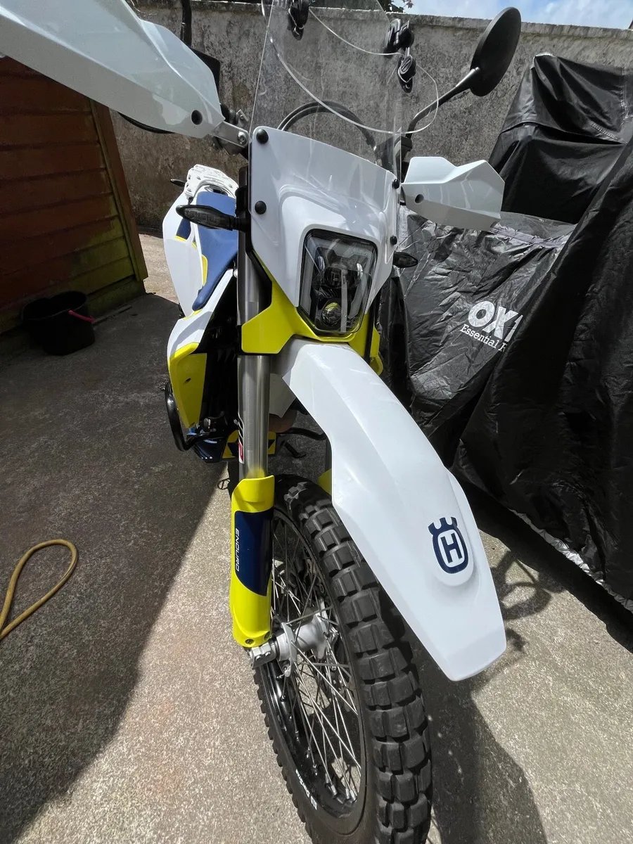 HUSQVARNA 701 enduro. excellent condition - Image 3