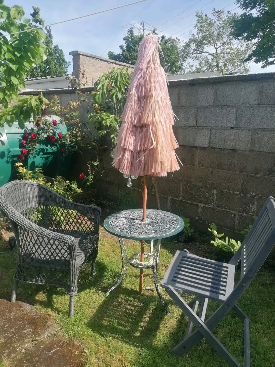 Bistro table