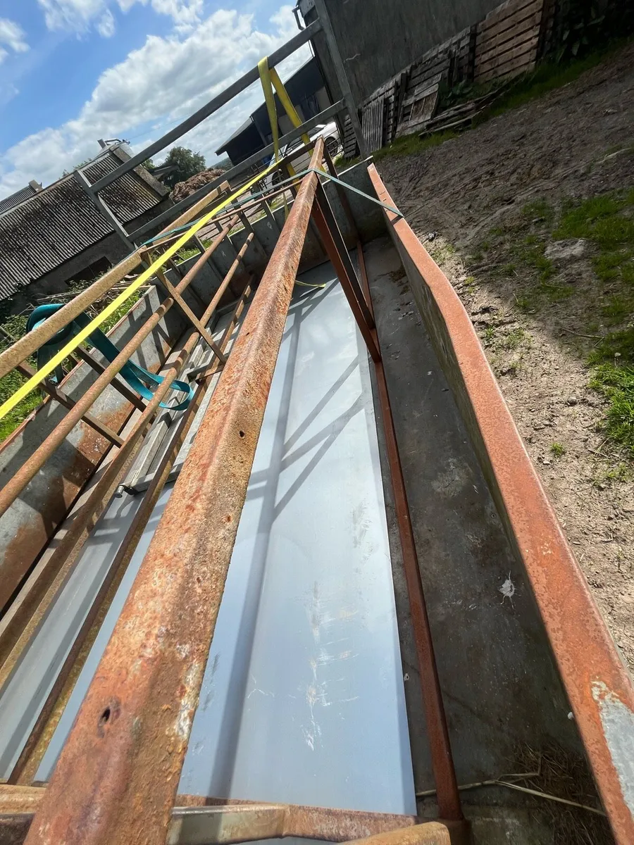 Lamb feeder frame - Image 4