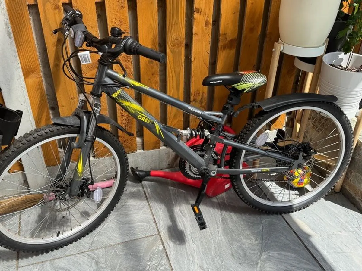 Apollo Creed Bike - 24" Wheel Junior Mountain Bike - Image 4