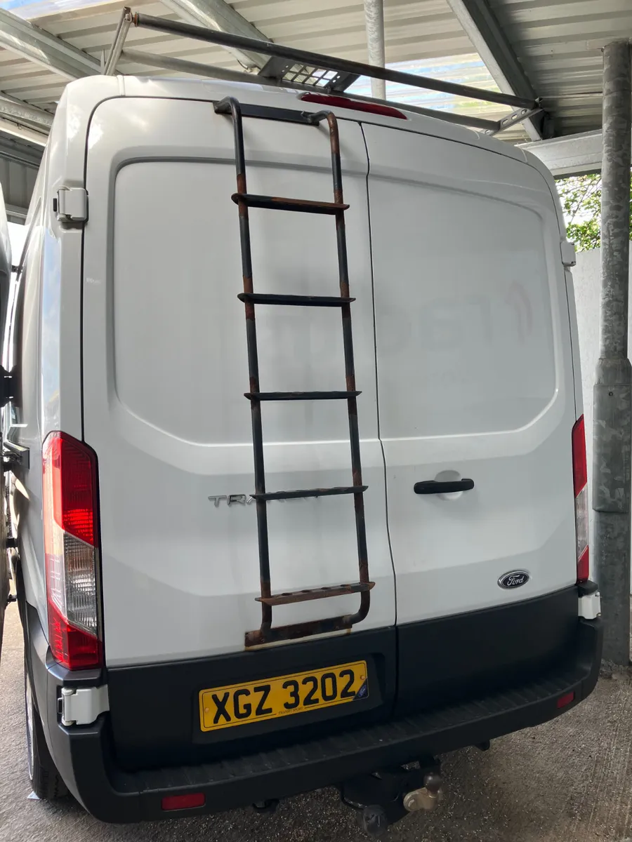 Ford Transit 2022 - Image 4