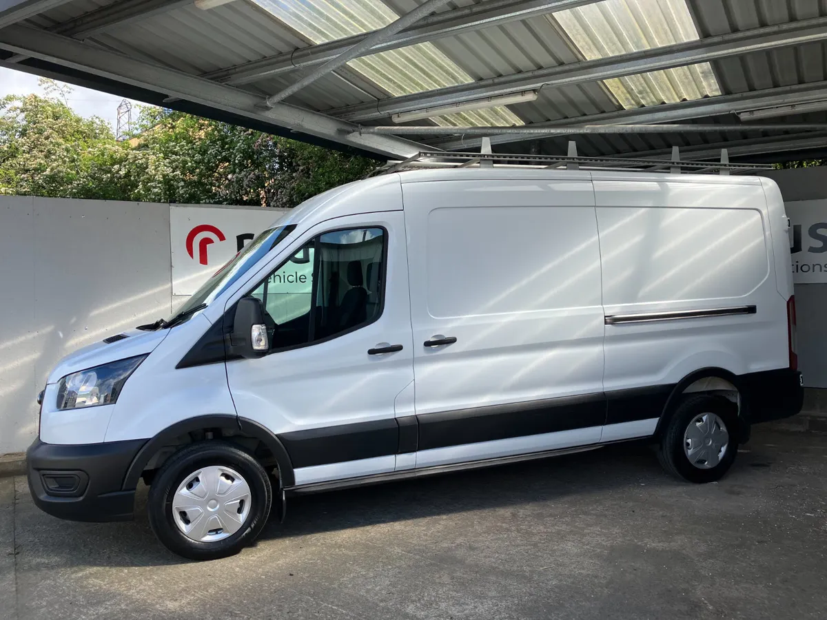 Ford Transit 2022 - Image 2