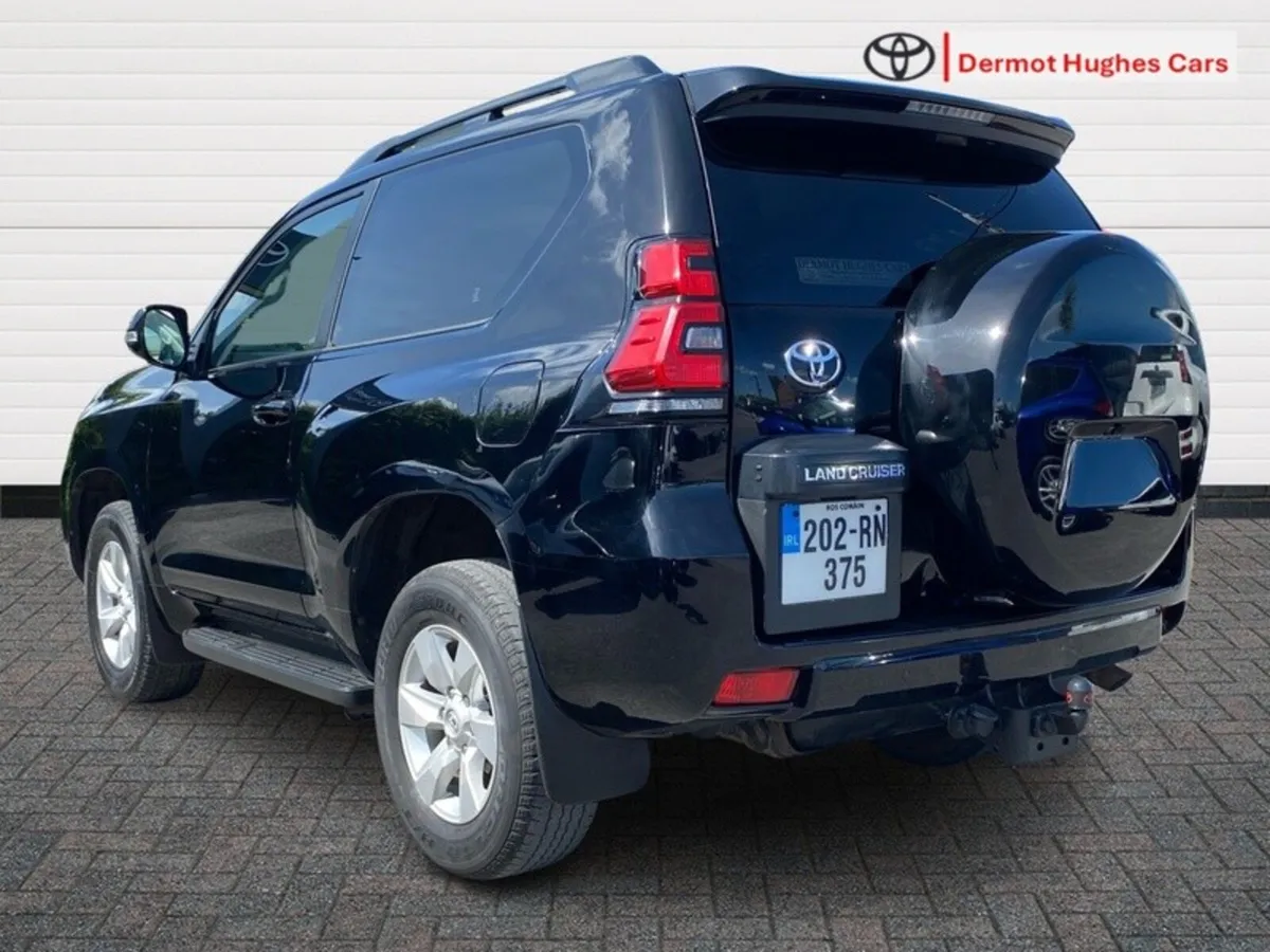 Toyota Land Cruiser LC SWB GX COMM - Image 2