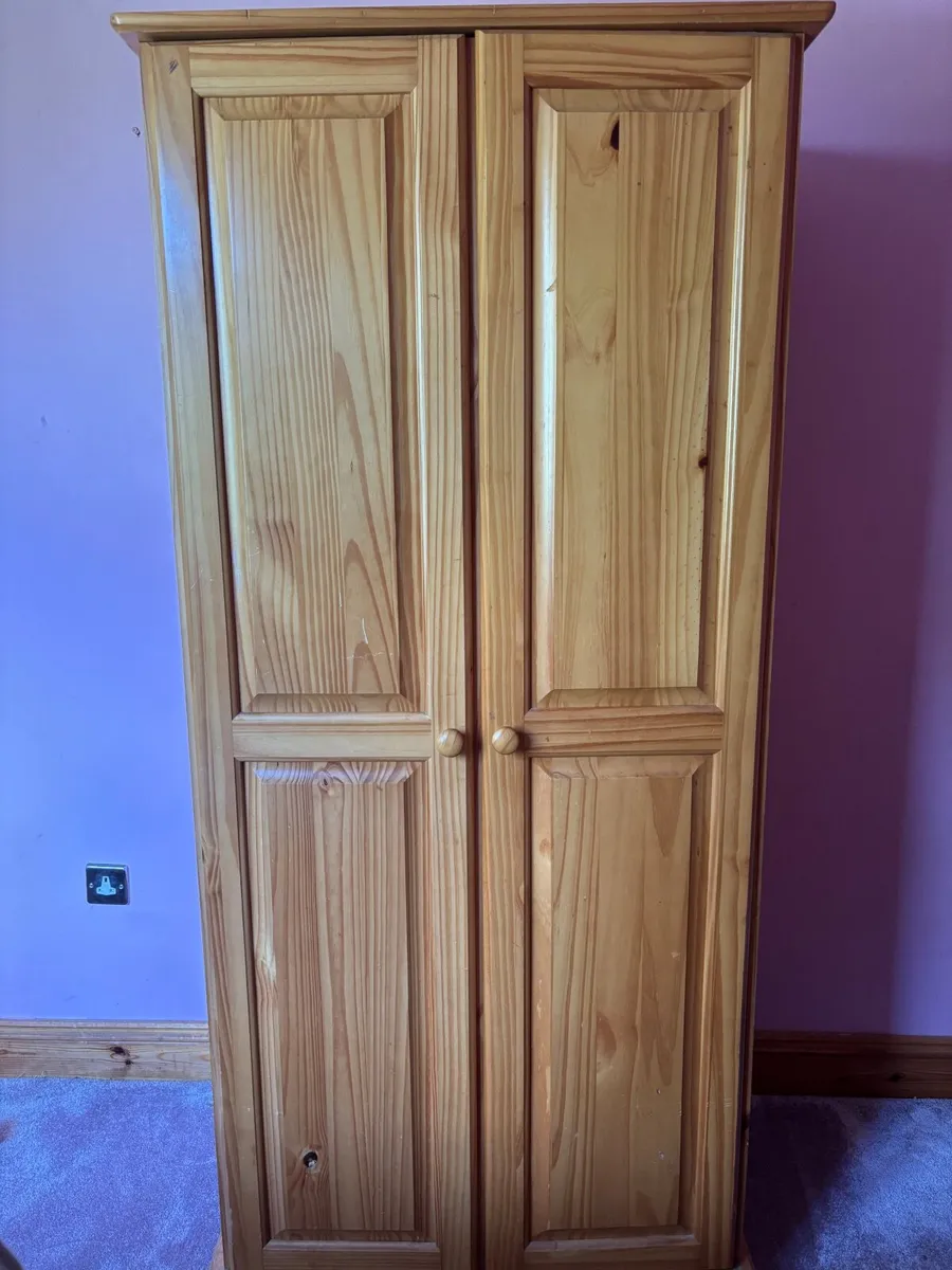 Wardrobe - Image 4