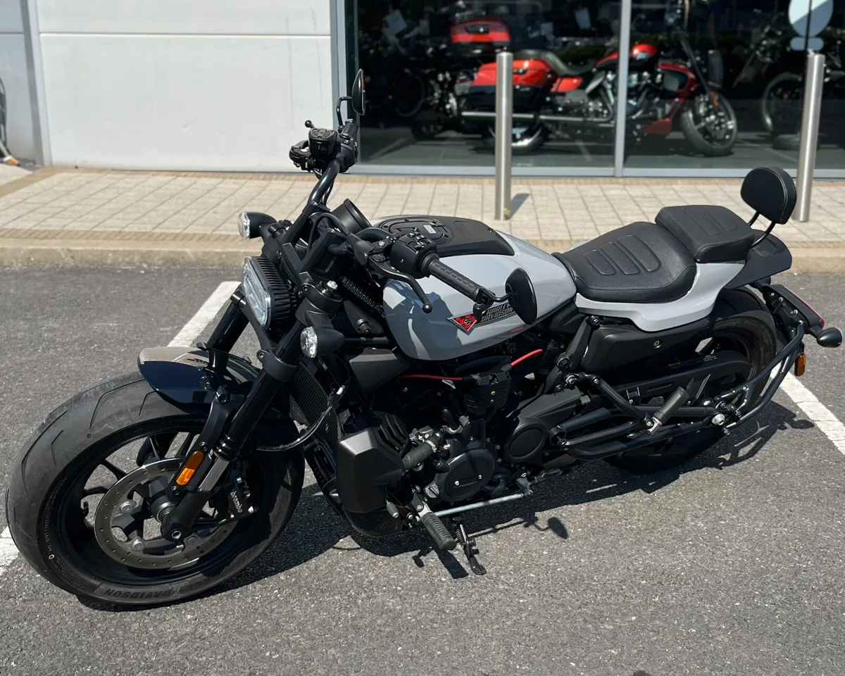 HARLEY-DAVIDSON SPORTSTER S - Image 3