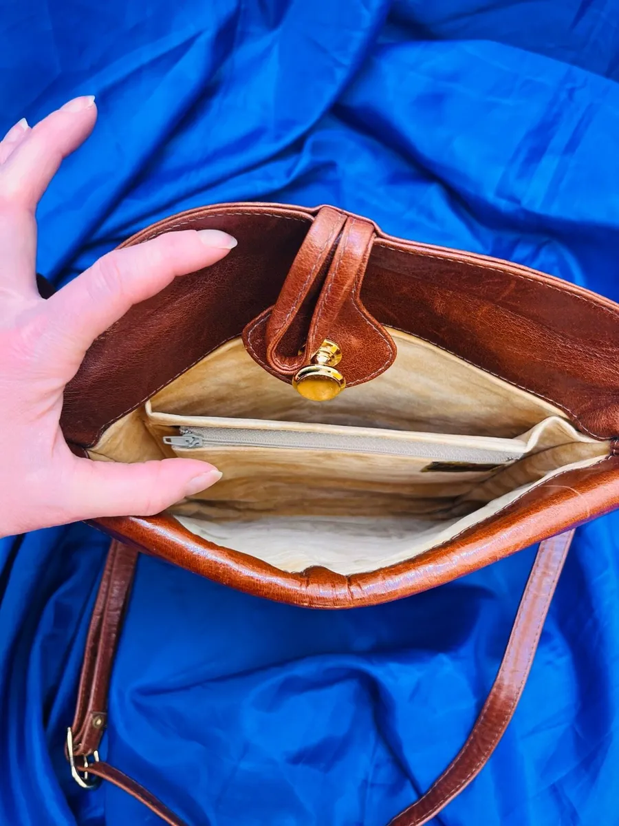 Leather bag - Image 2