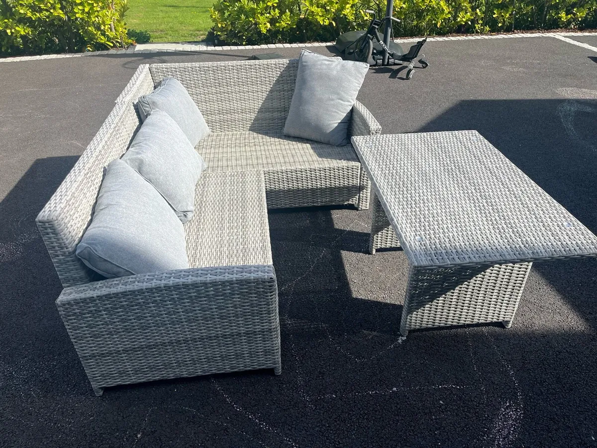 Garden/ Patio Furniture - Image 1