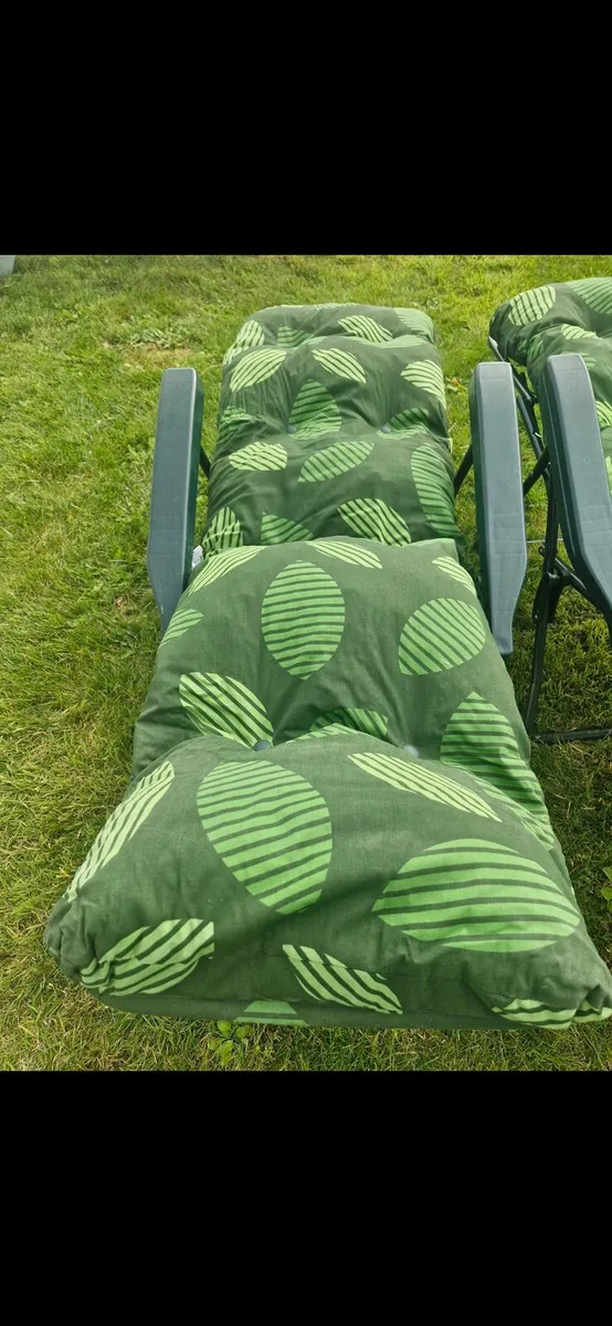 Two Recliner chairs - Image 2