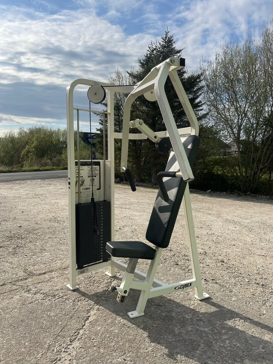 Cybex VR Chest Press - Image 2