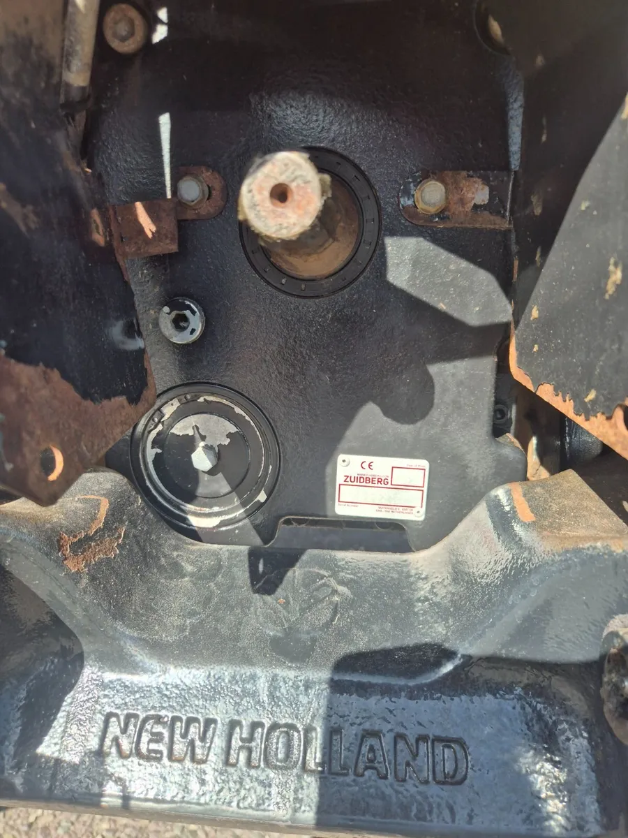 New Holland  T7.245 Auto Comman.. - Image 2