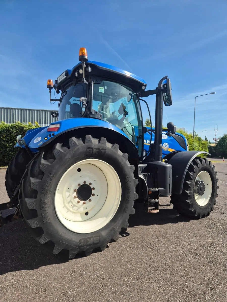 New Holland  T7.245 Auto Comman.. - Image 4