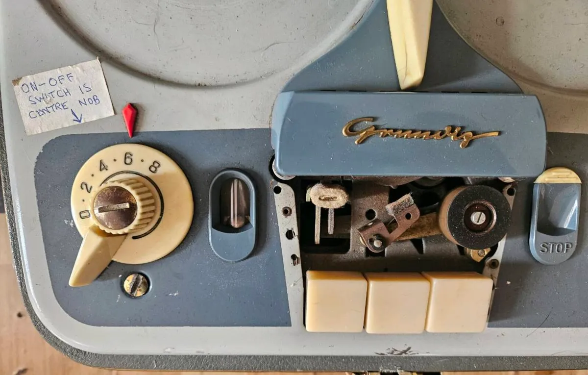Grundig TK5 Vintage Tape Recorder - Image 3
