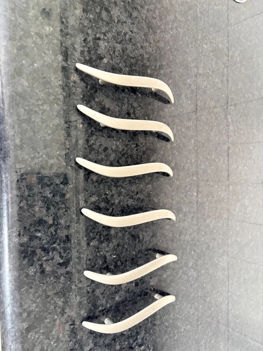 Wardrobe / Locker / Drawer handles - Image 1
