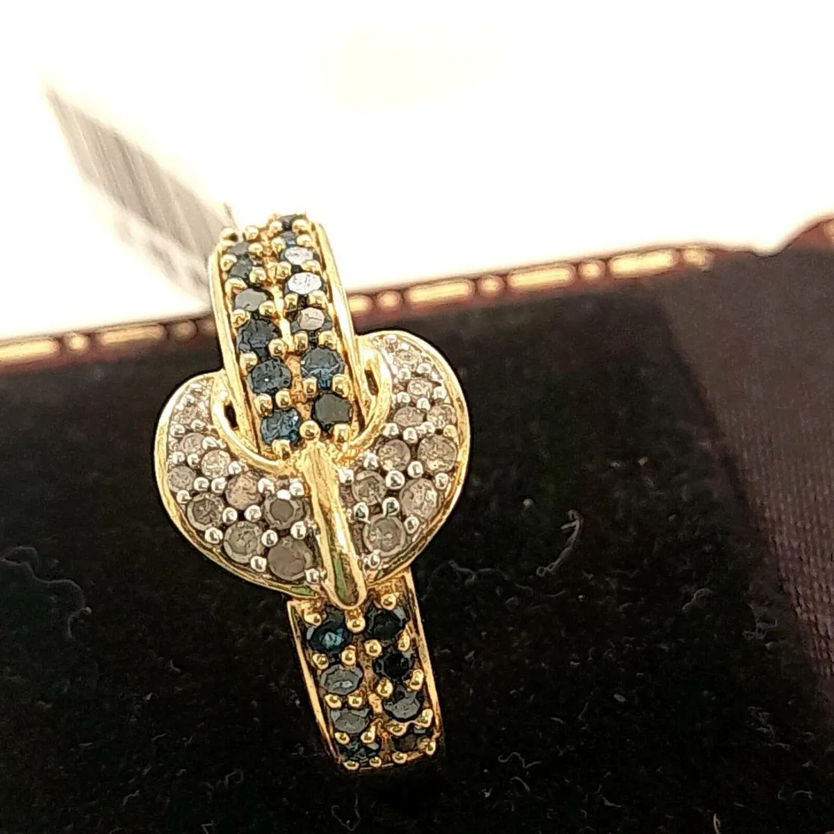 Buckle Diamonds & Blue Stones Gold Ring - Image 4