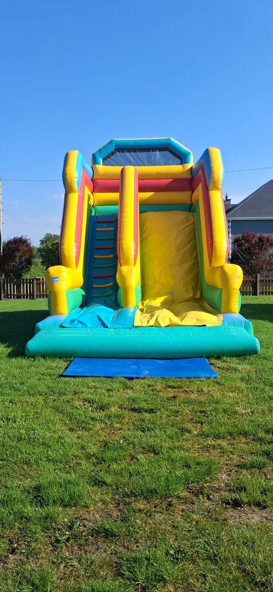 Bounce Castle - Image 1