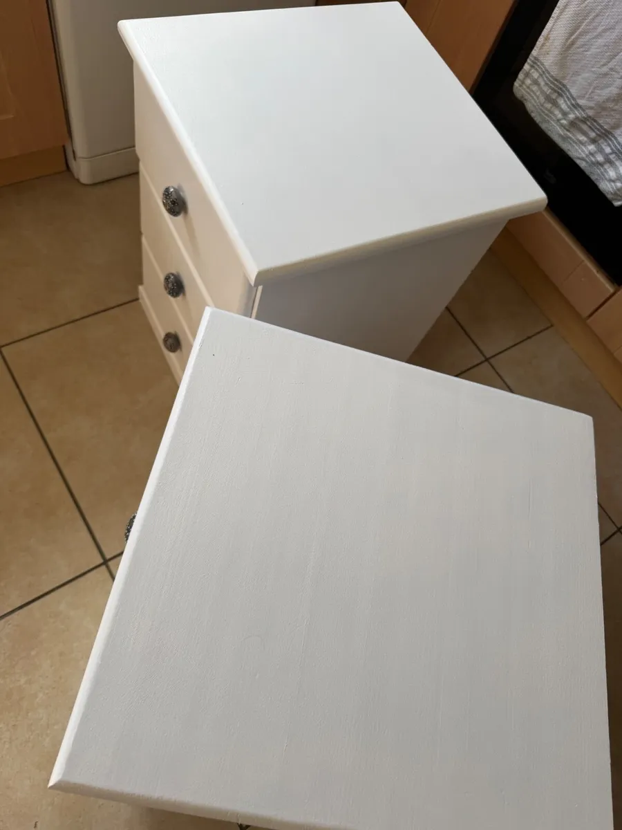 Bedside lockers - Image 4