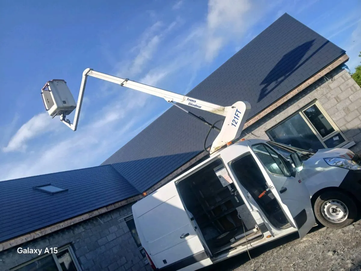 Renault master cherry picker - Image 3