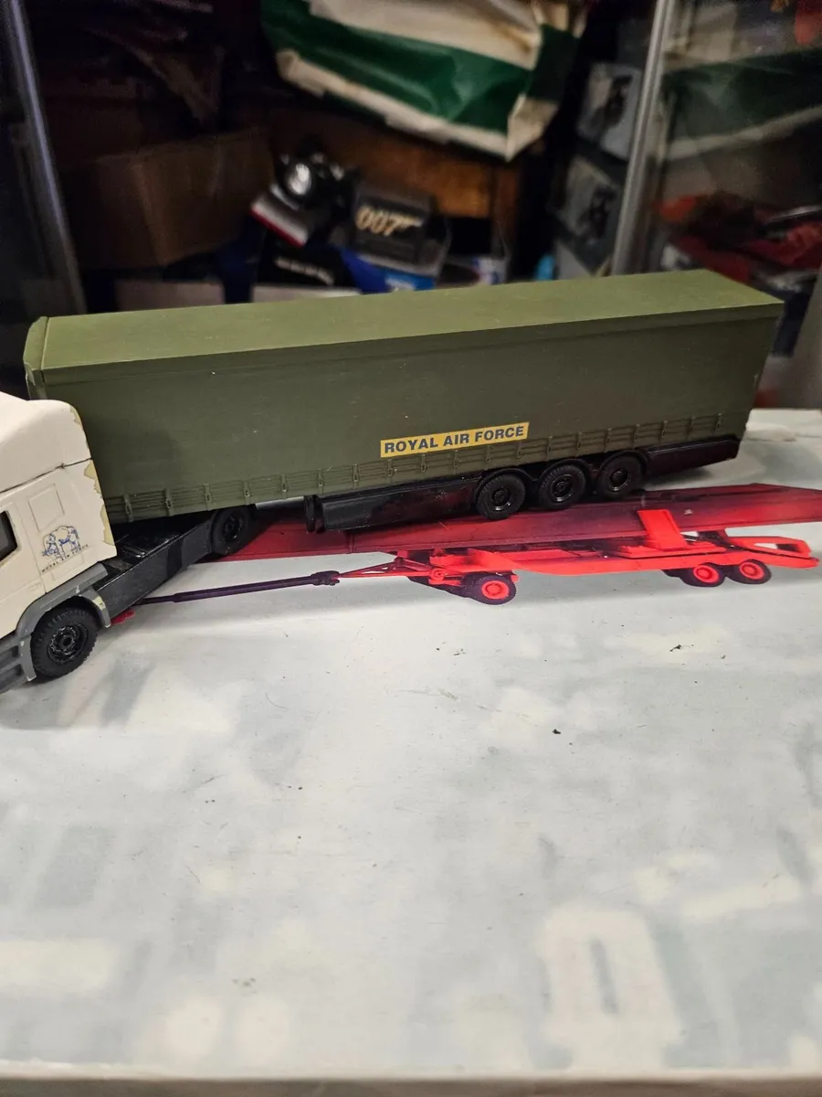 Corgi Truck - Image 2