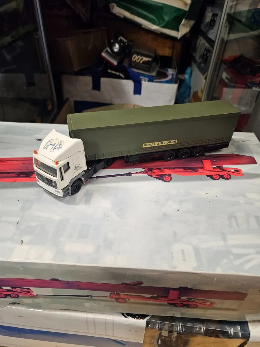 Corgi Truck - Image 3