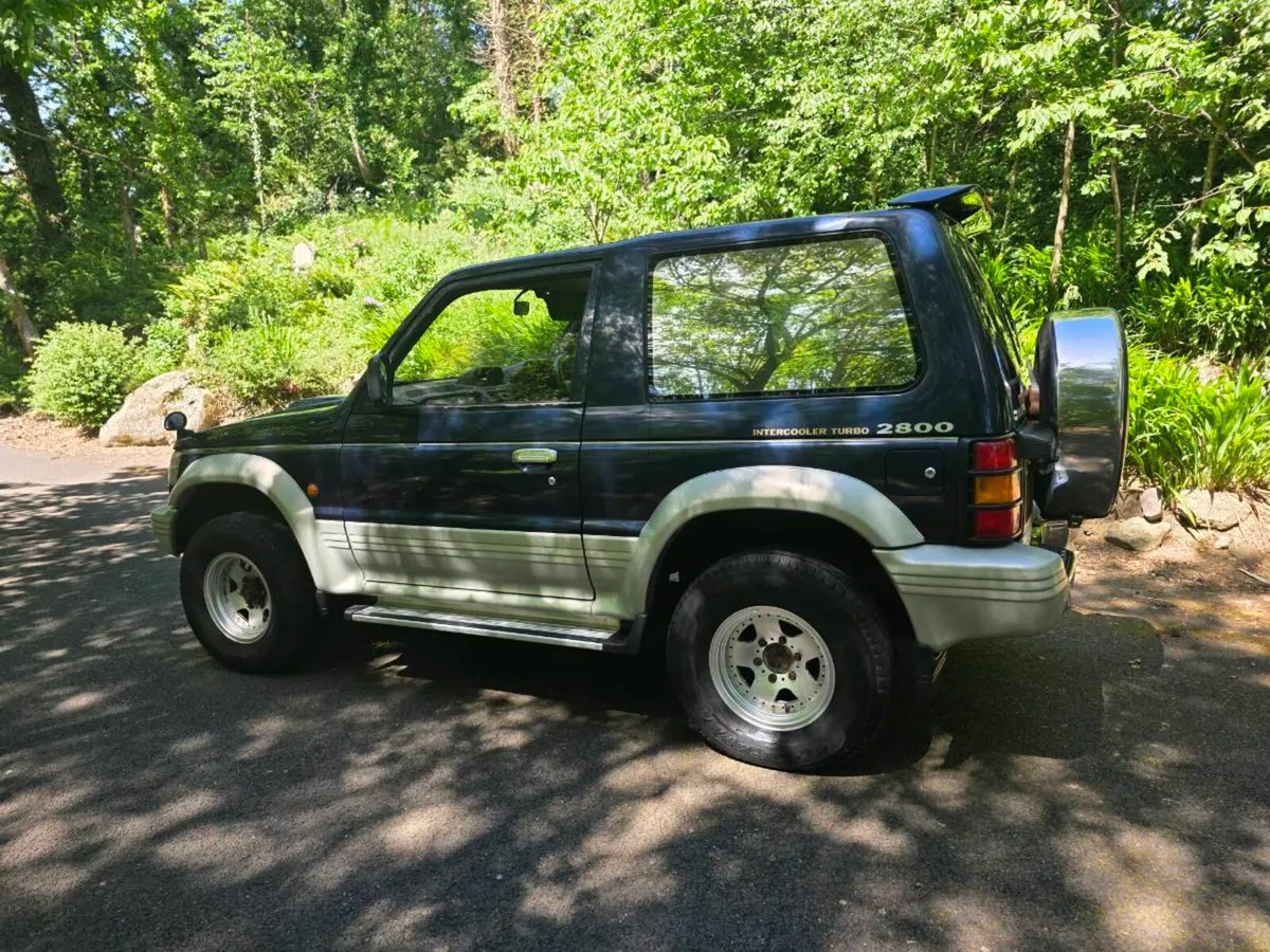 MITSUBISHI PAJERO 2.8 TURBO DIESEL - Image 3