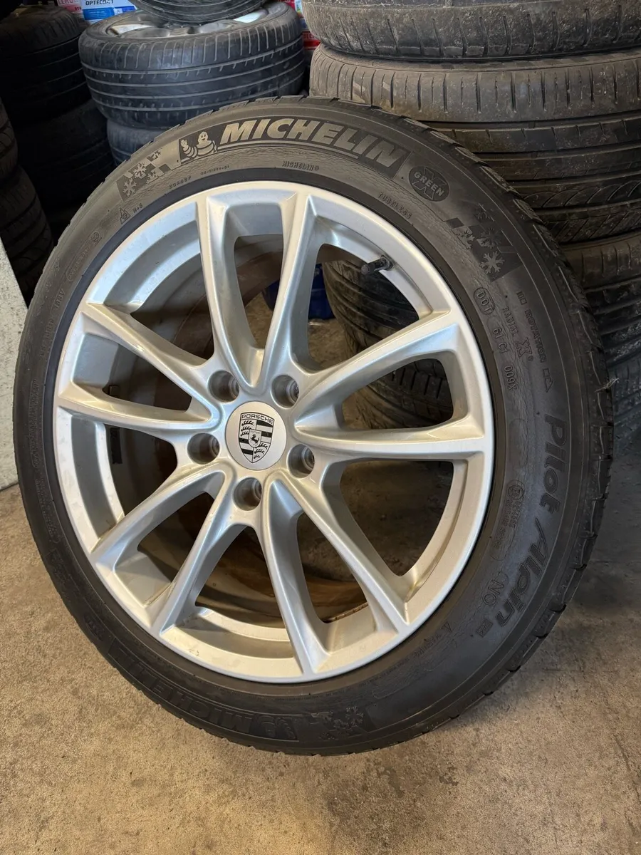 Porsche alloys genuine - Image 4