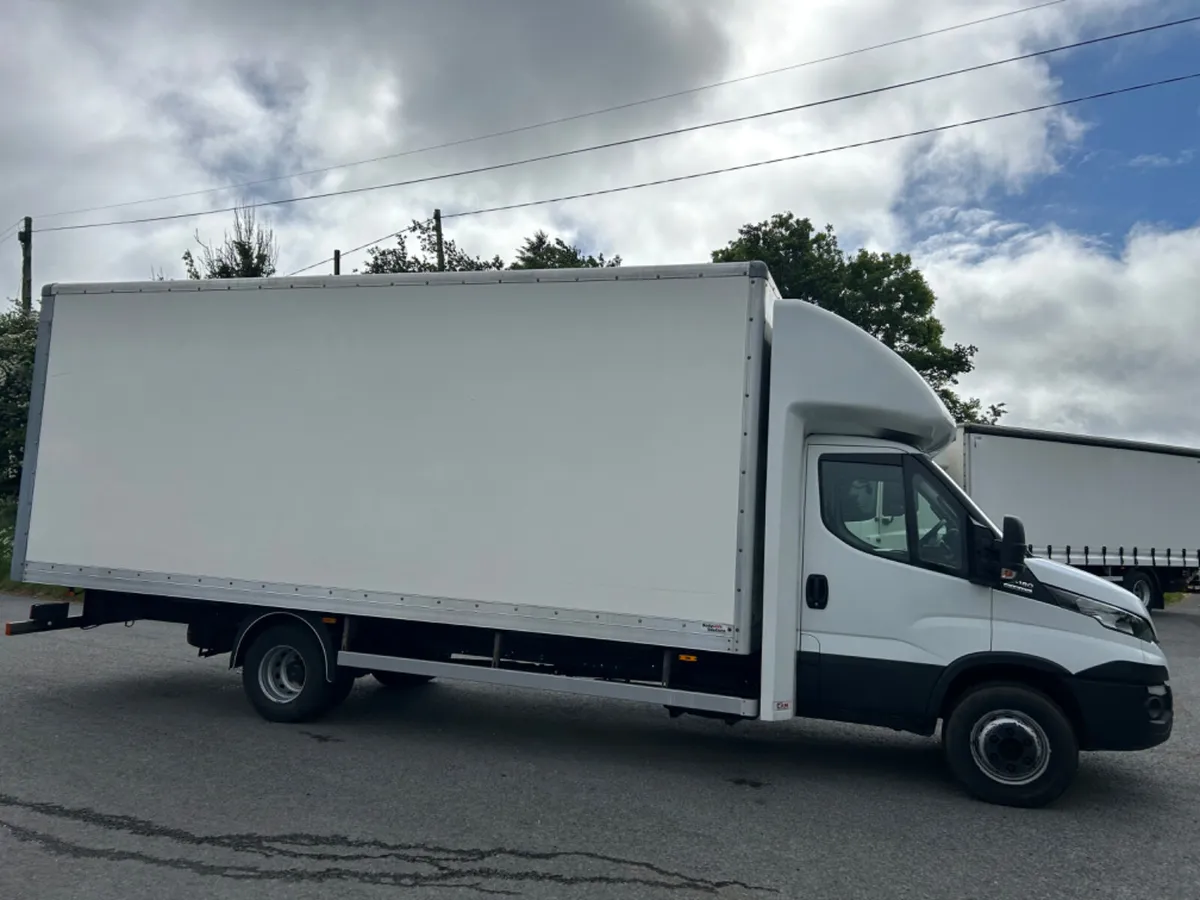 2019 Iveco daily 70c18 7.2 ton 20ft box - Image 4
