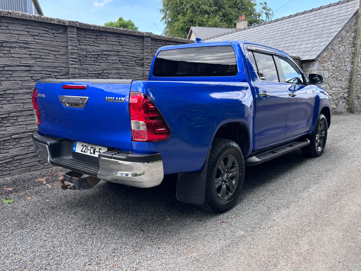 Toyota Hilux 2022 - Image 4