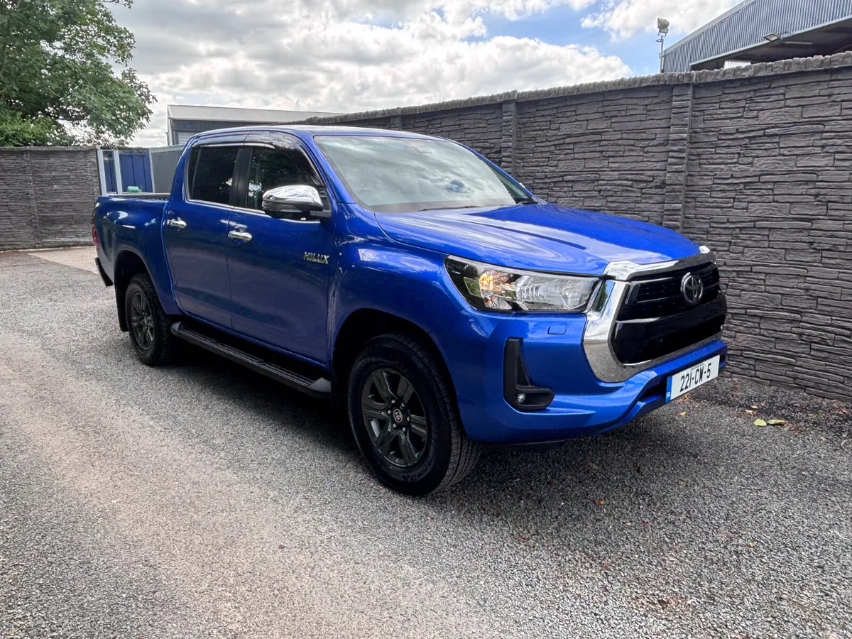 Toyota Hilux 2022 - Image 1