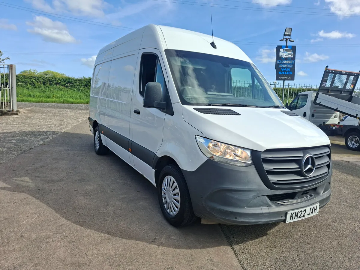 7000 T TOWING 2022 MERC SPRINTER 315 CDI RWD L2H3 - Image 1