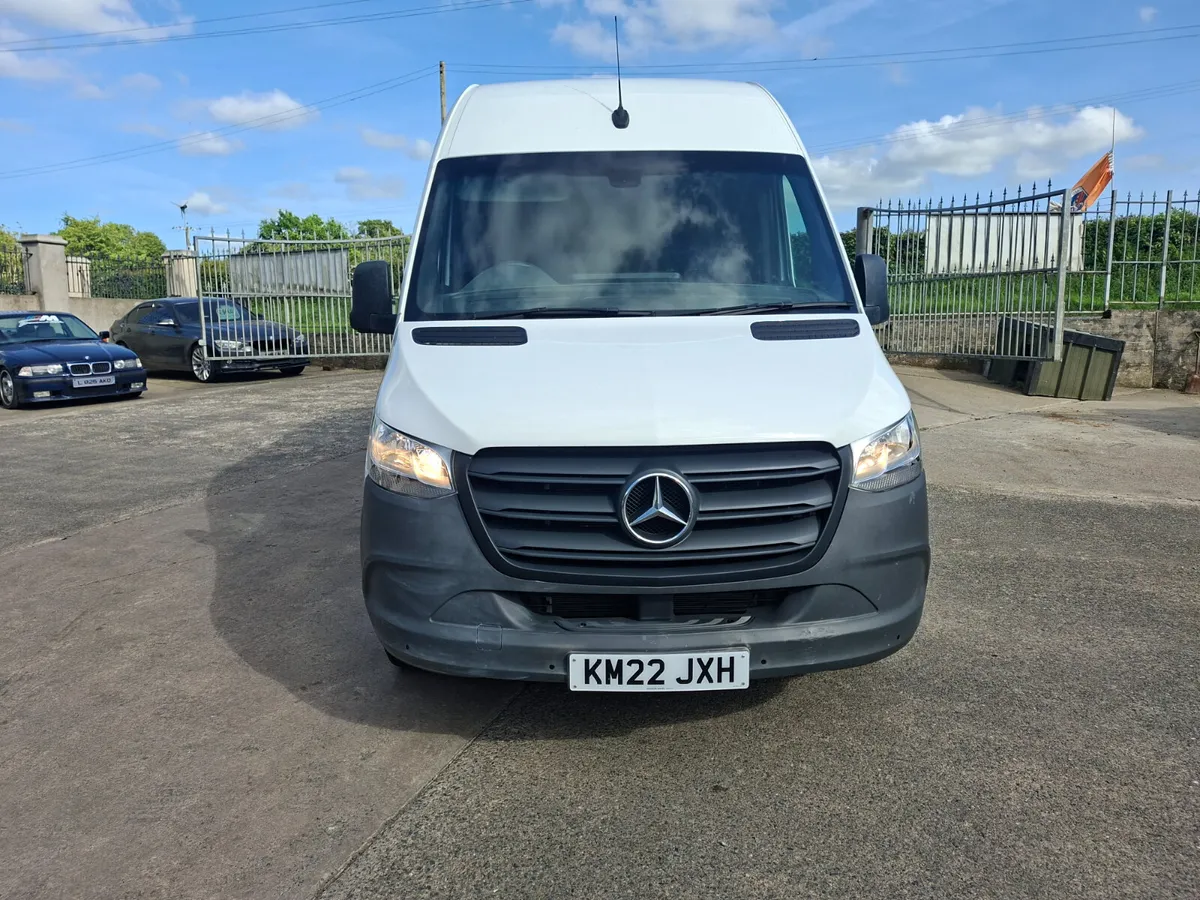 7000 T TOWING 2022 MERC SPRINTER 315 CDI RWD L2H3 - Image 2