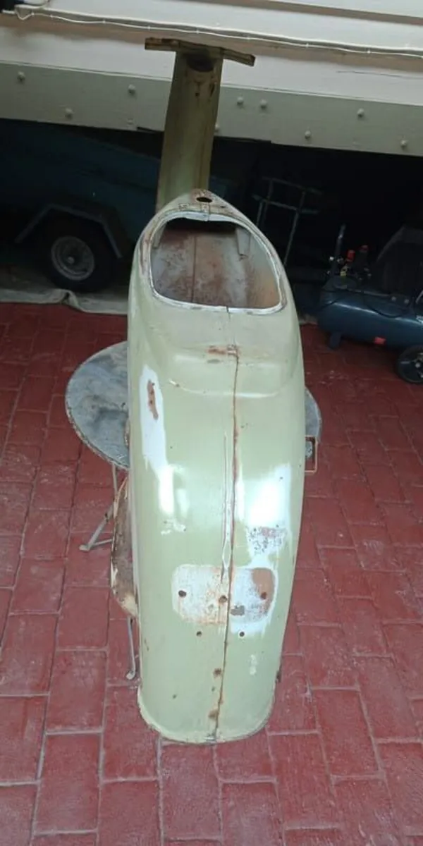 Wanted 1960s Vespa Sprint  frame - Image 2