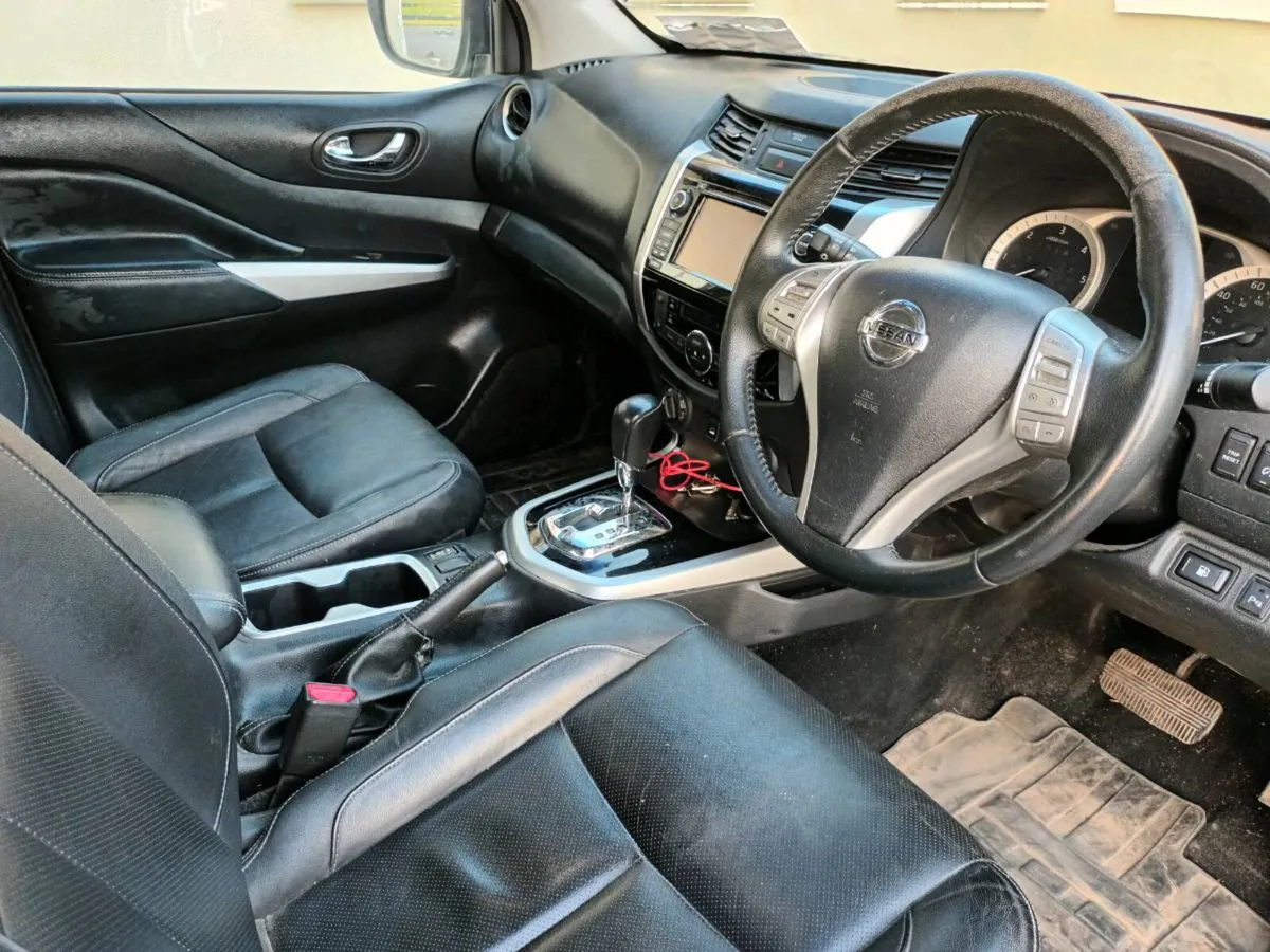 Spotless Nissan Navara Crewcab - Image 2