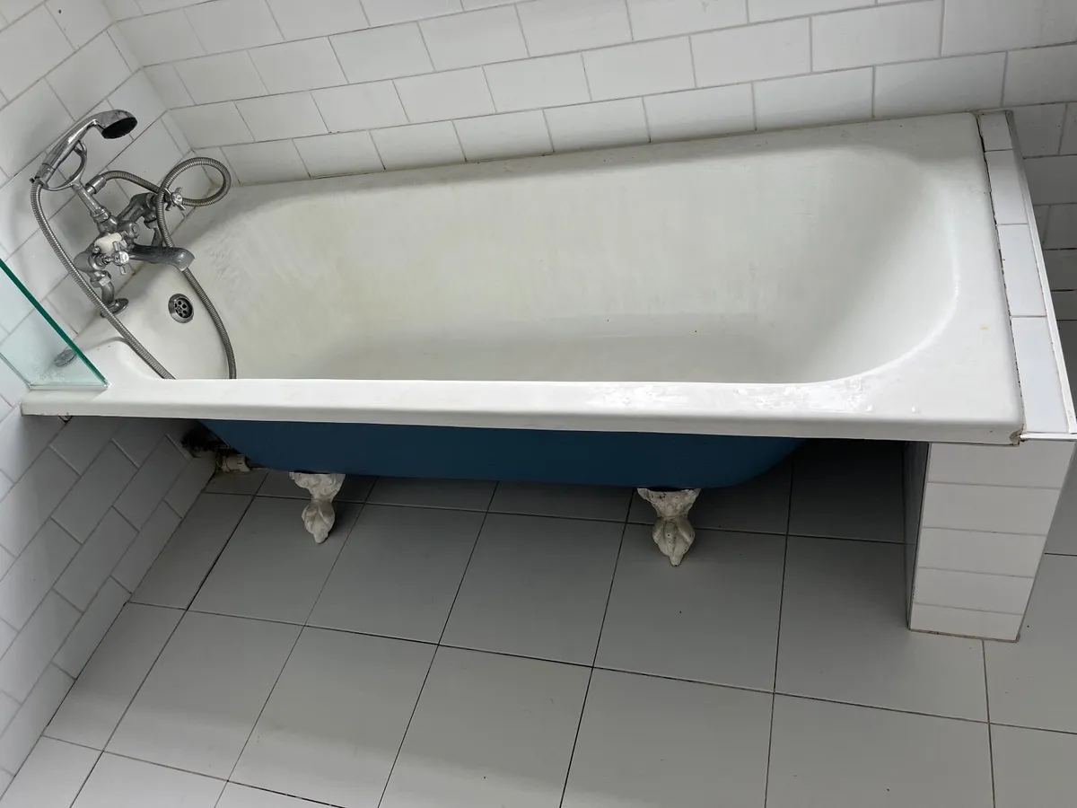 Bath - Image 3