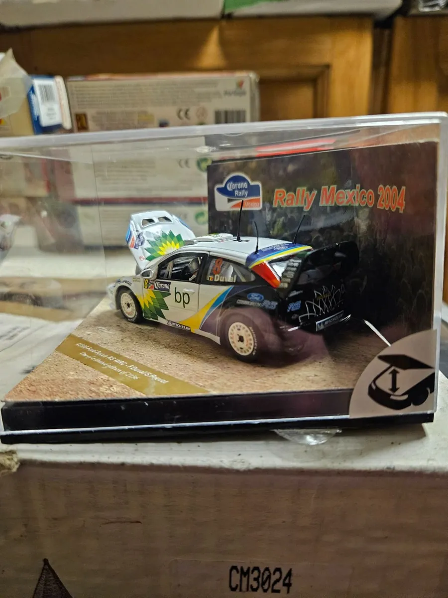 Corgi Vitesse Ford Focus Rally - Image 3