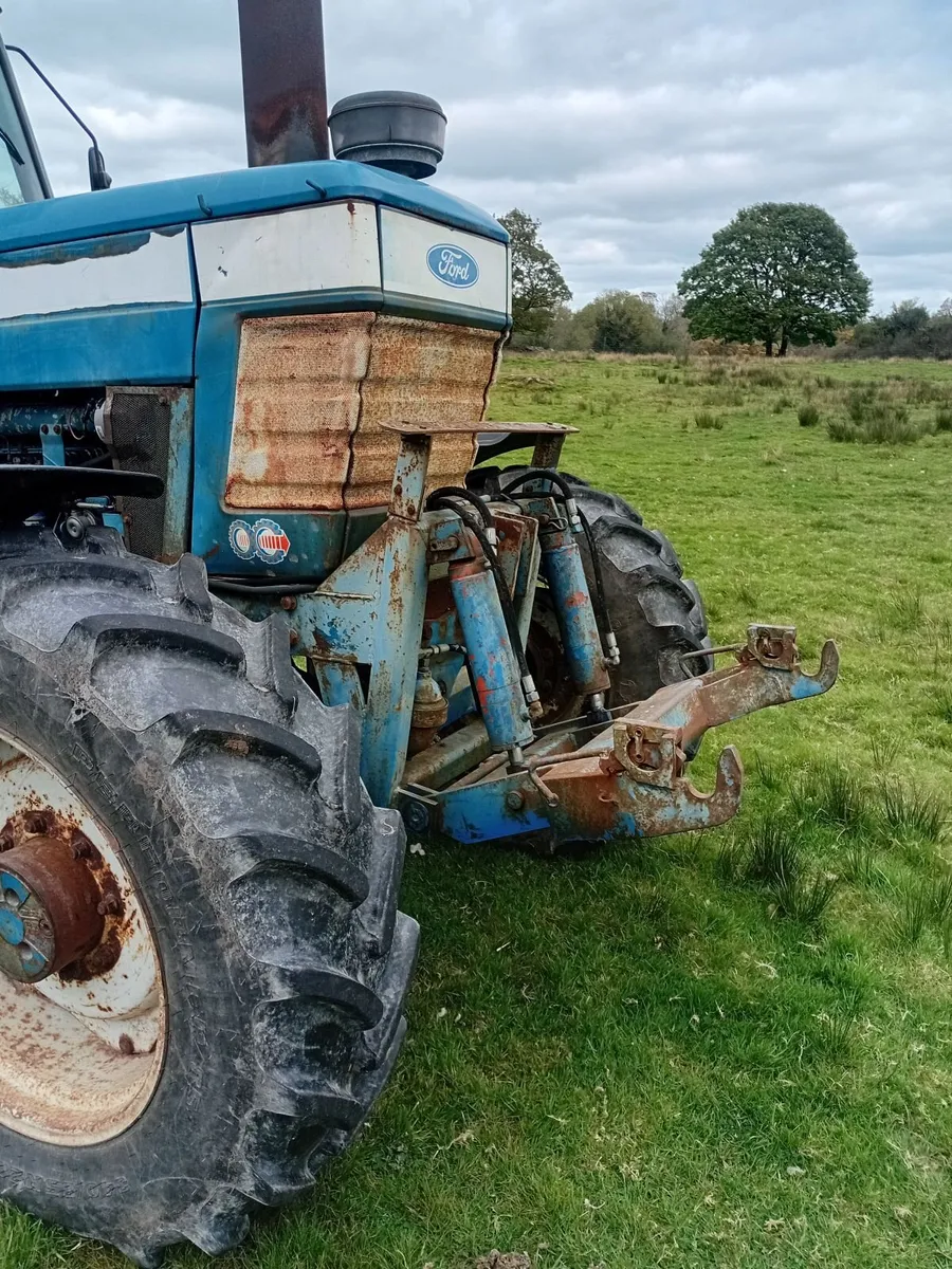 Ford 8210 - Image 3