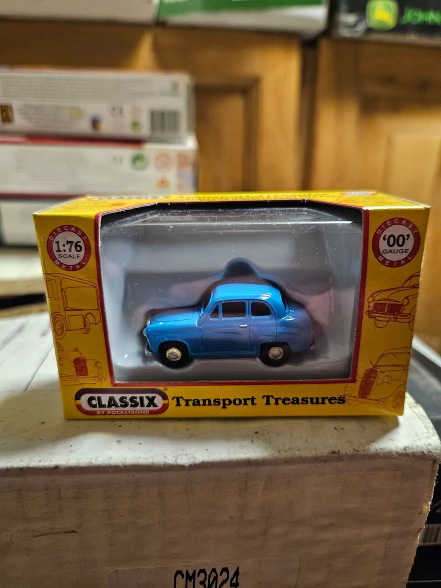 Corgi Classix Austin A35 - Image 1