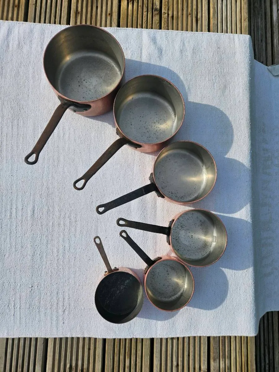 Set of 5 vintage copper pots + 1 free - Image 2