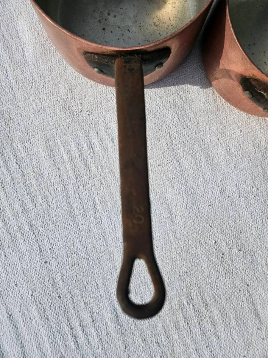 Set of 5 vintage copper pots + 1 free - Image 3