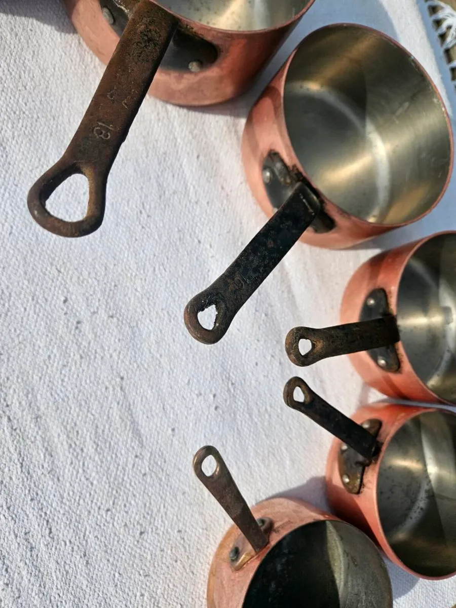 Set of 5 vintage copper pots + 1 free - Image 4