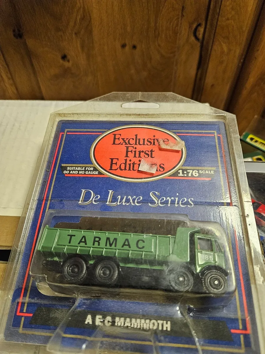 Corgi EFE Tarmac Truck - Image 1