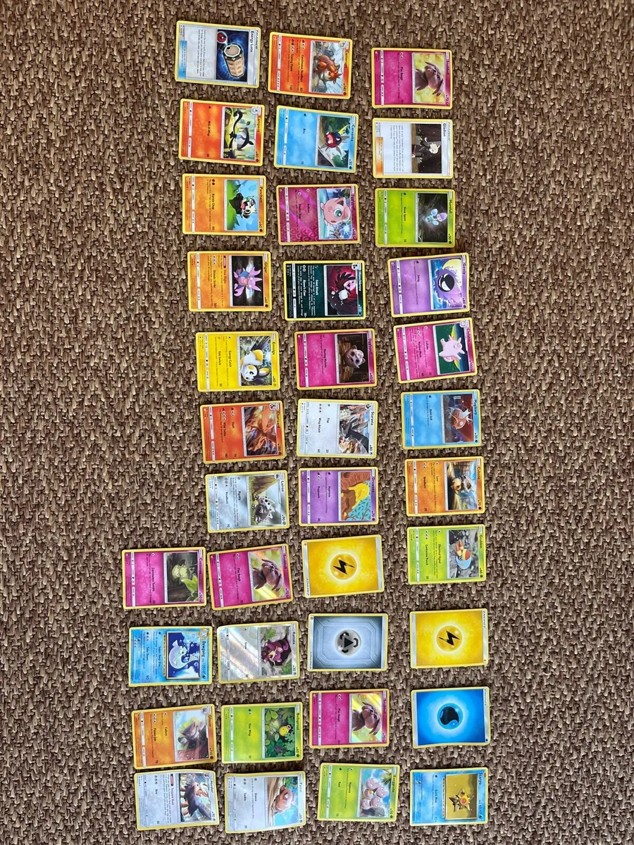 Pokémon cards - Image 1