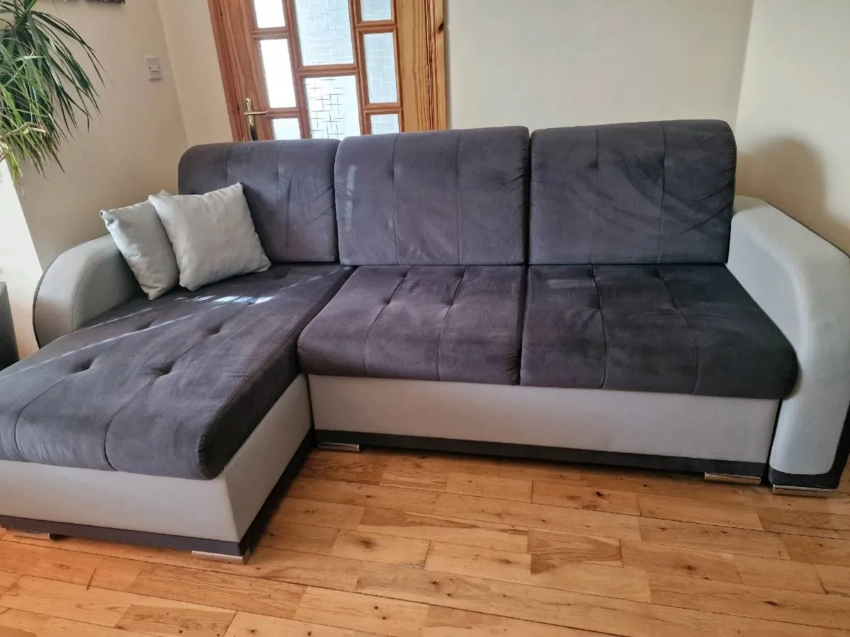 Corner sofa bed - Image 2