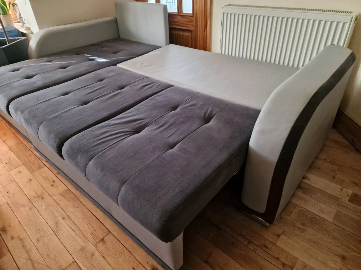 Corner sofa bed - Image 4