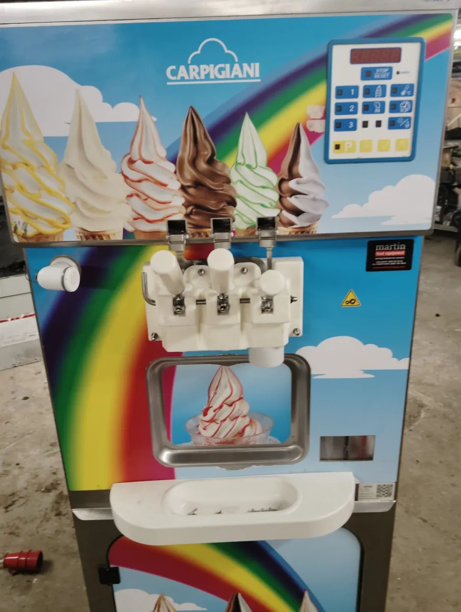 Carpigiani Colora 381 ice cream machine