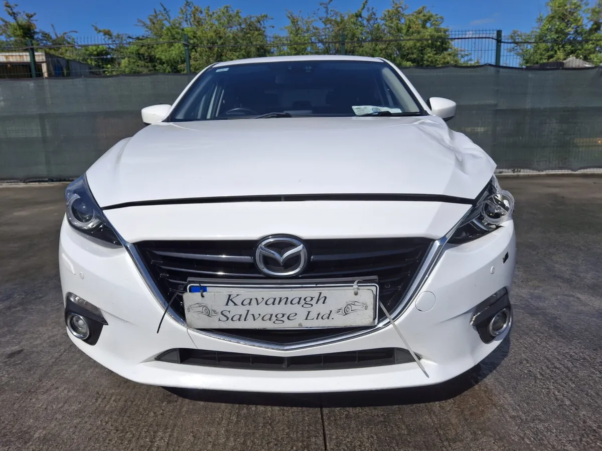 2015 Mazda 3 Diesel - Image 2