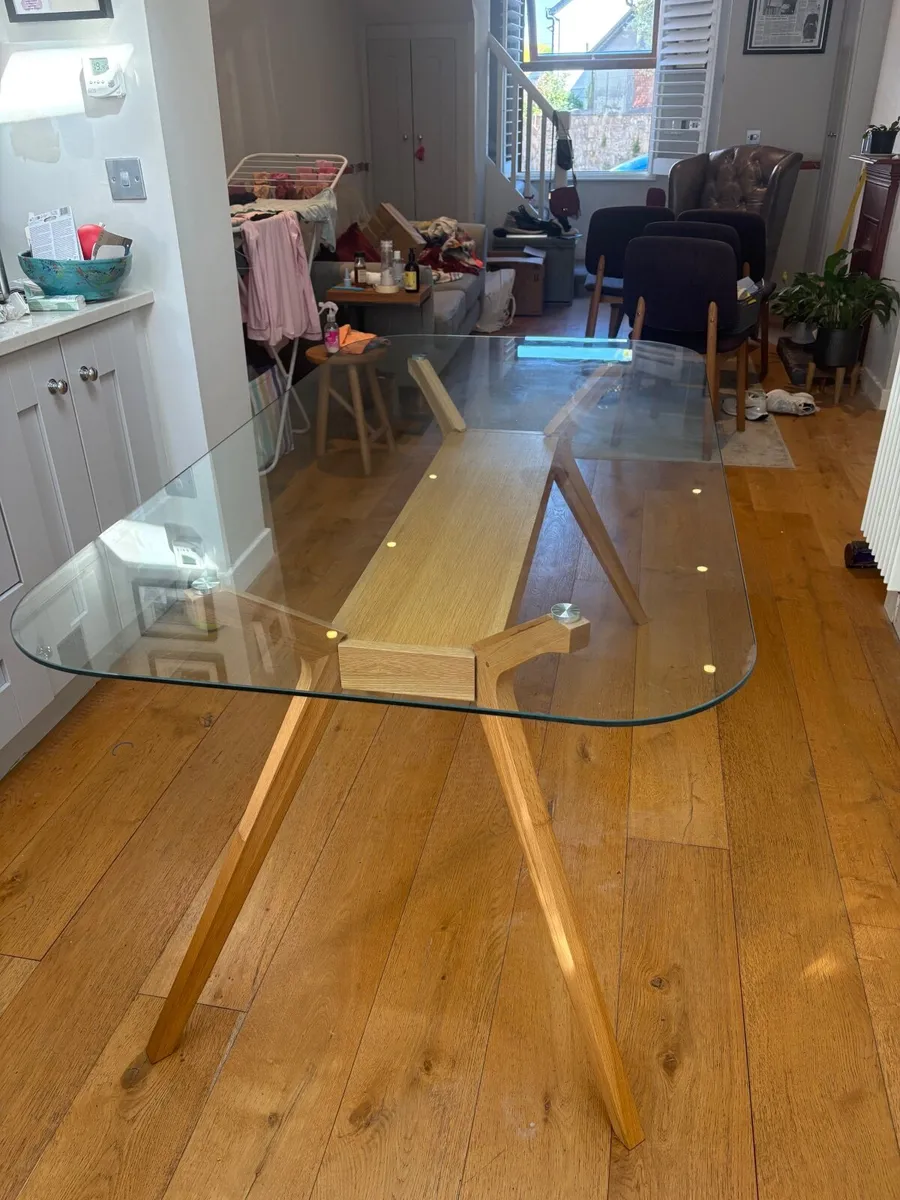 Meadows & Byrne Dining Table - Image 4