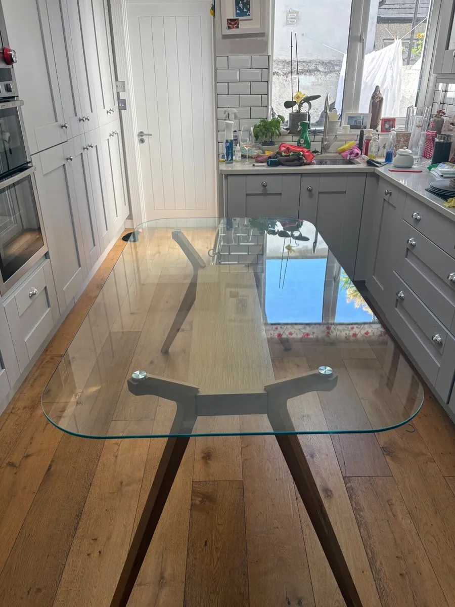 Meadows & Byrne Dining Table - Image 2
