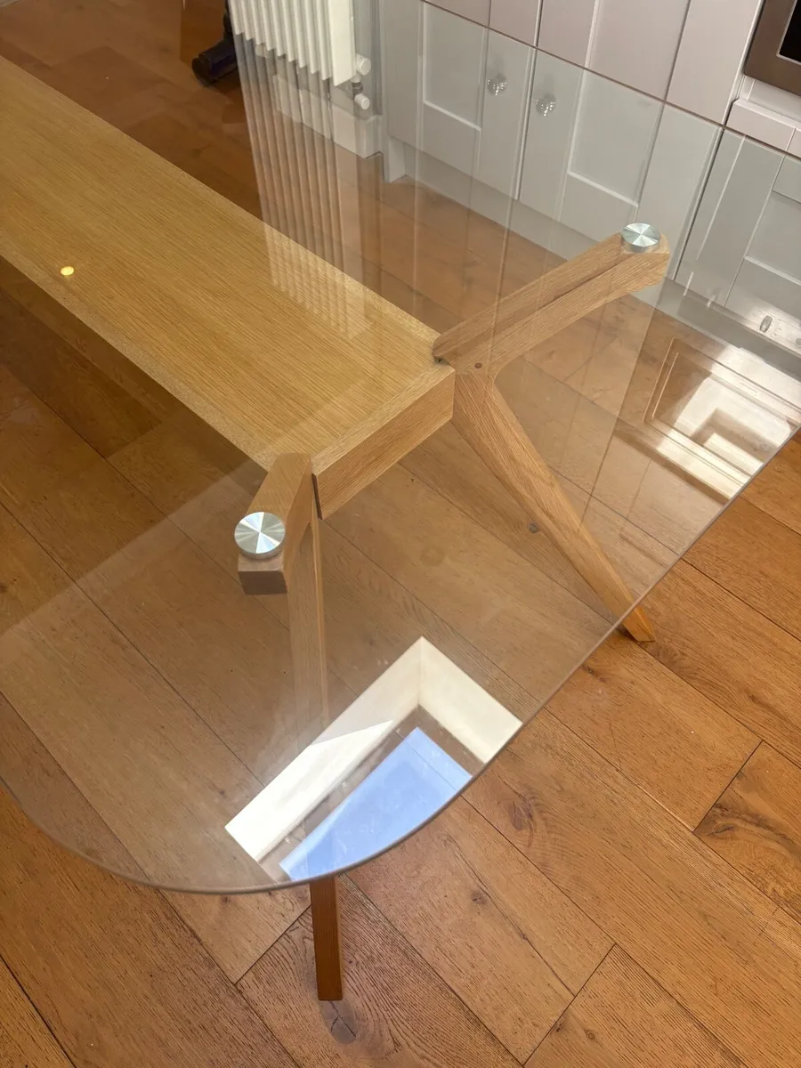Meadows & Byrne Dining Table - Image 3