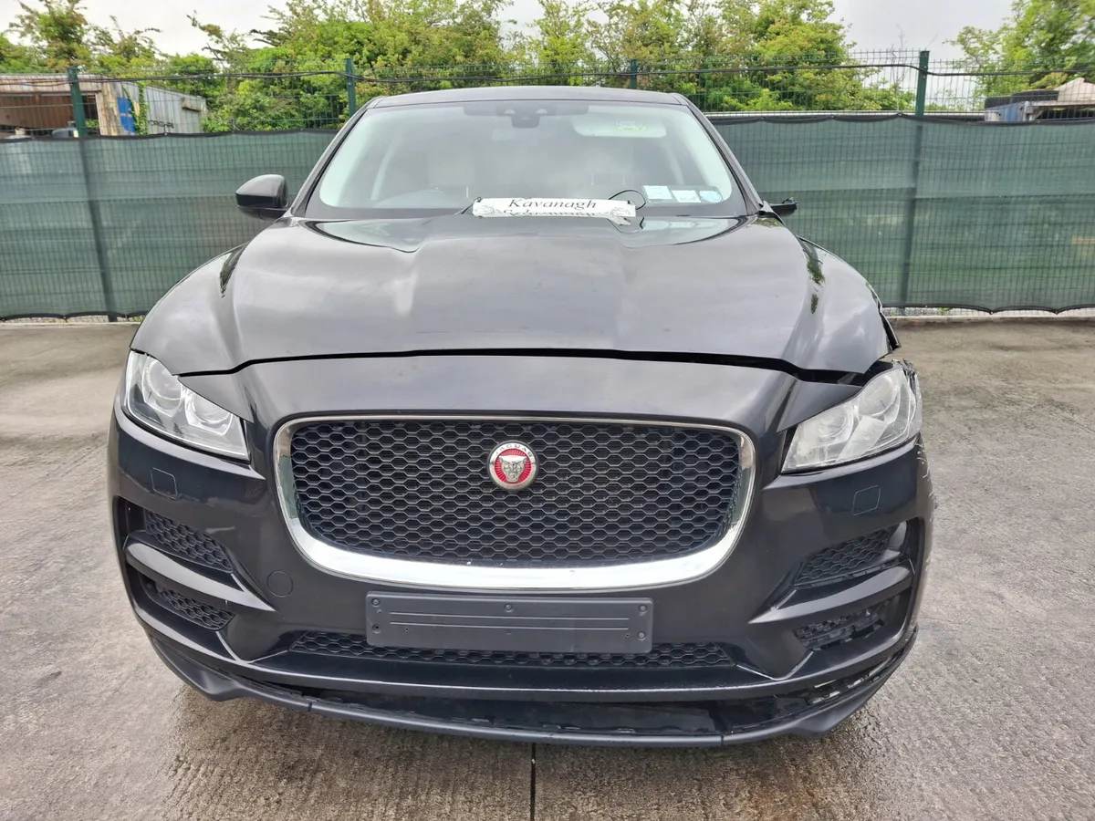 162 jaguar F-Pace prestige Automatic - Image 4